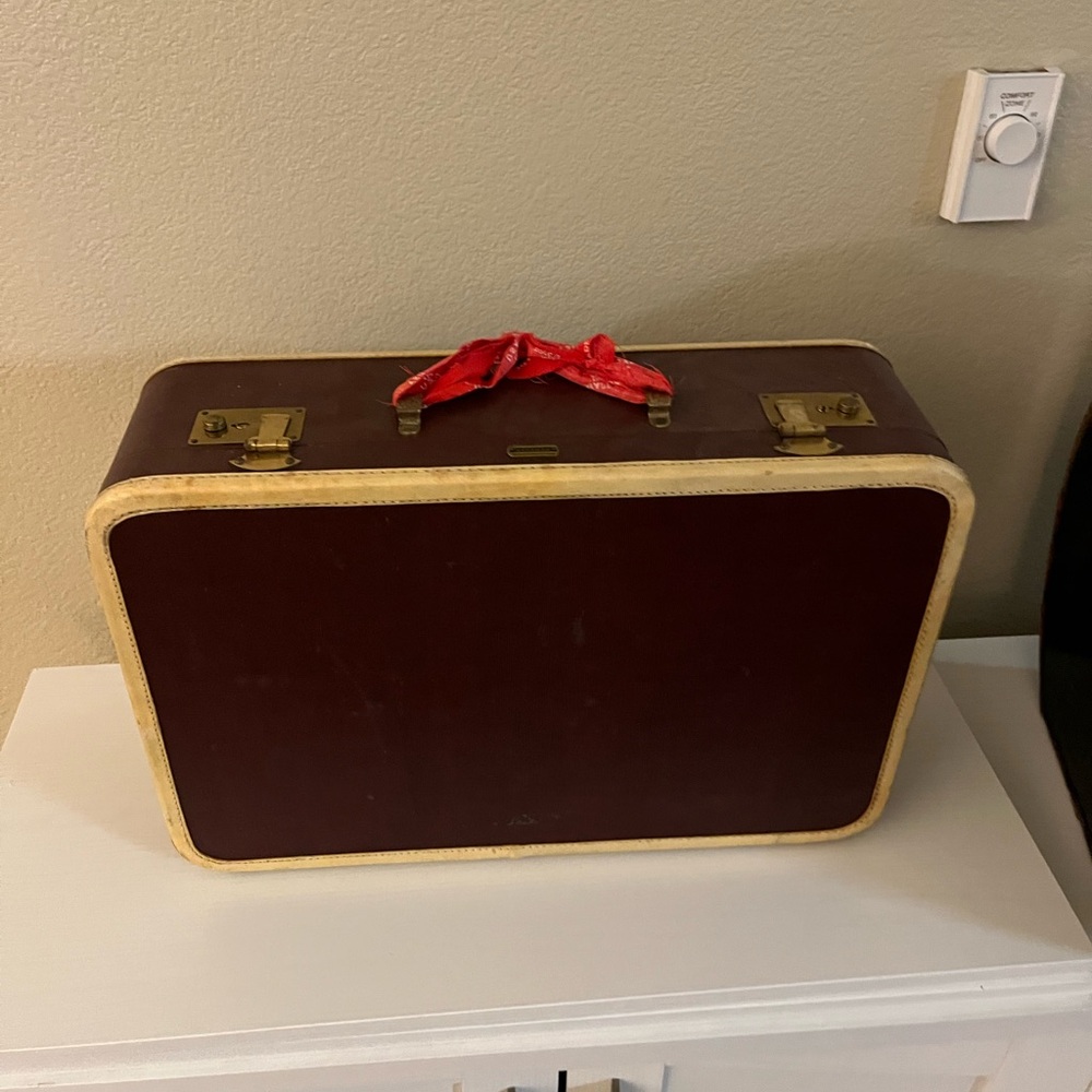 OshKosh B'gosh Brown Suitcase with Red Accent